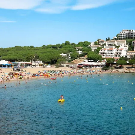 Holiday Les 4 Saisons Дом отдыха Ля Эскала